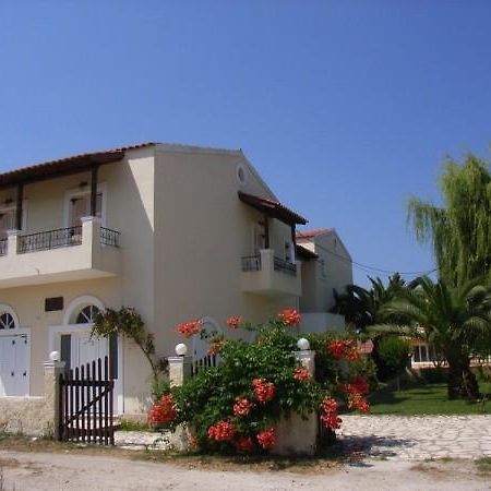Villa Stefania Acharavi  Luaran gambar