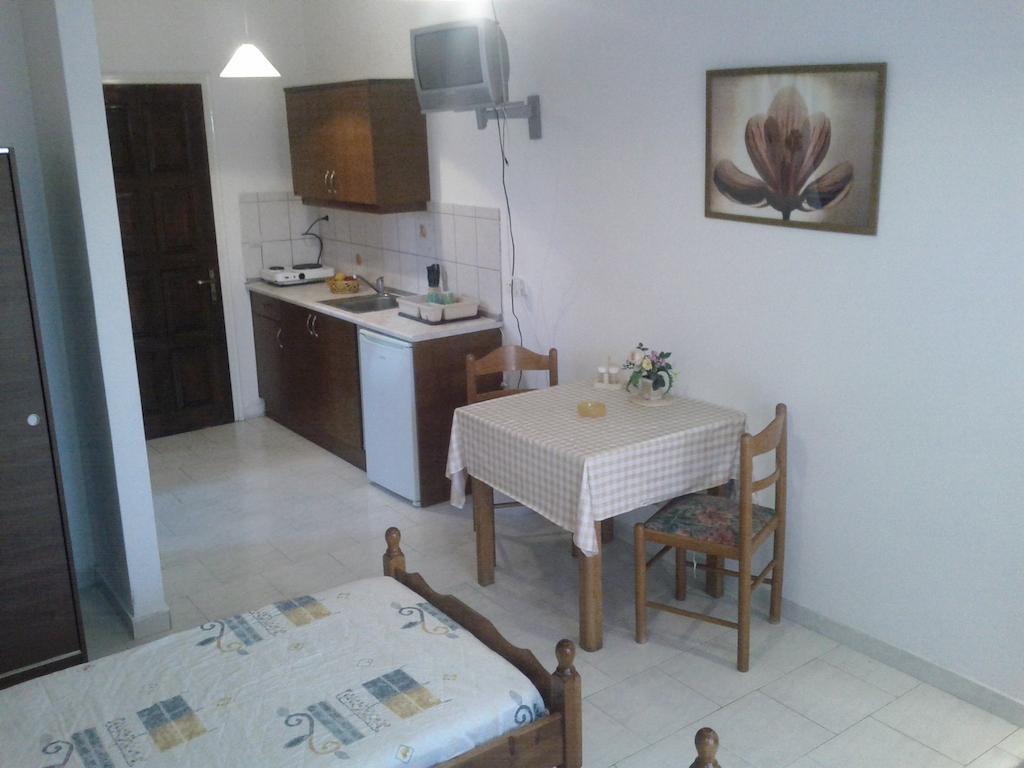 Villa Stefania Acharavi  Bilik gambar